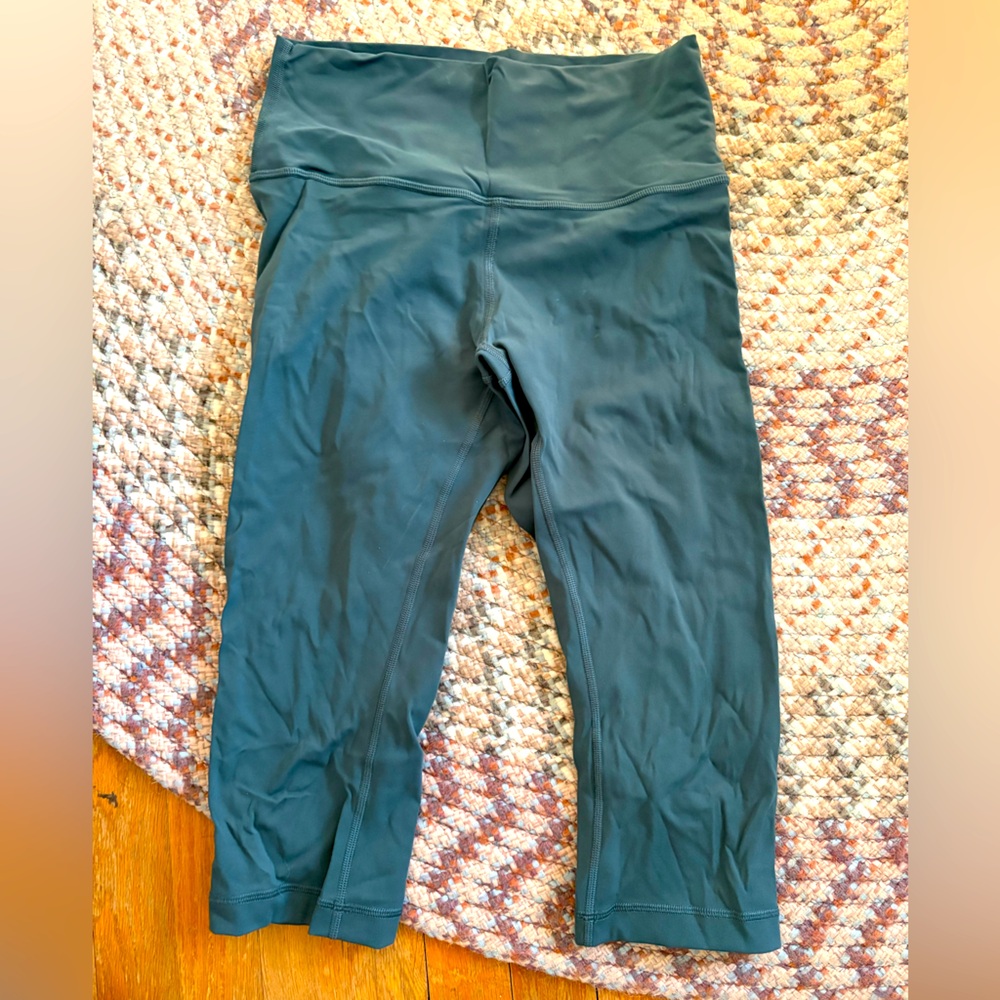 Lululemon Align Capris